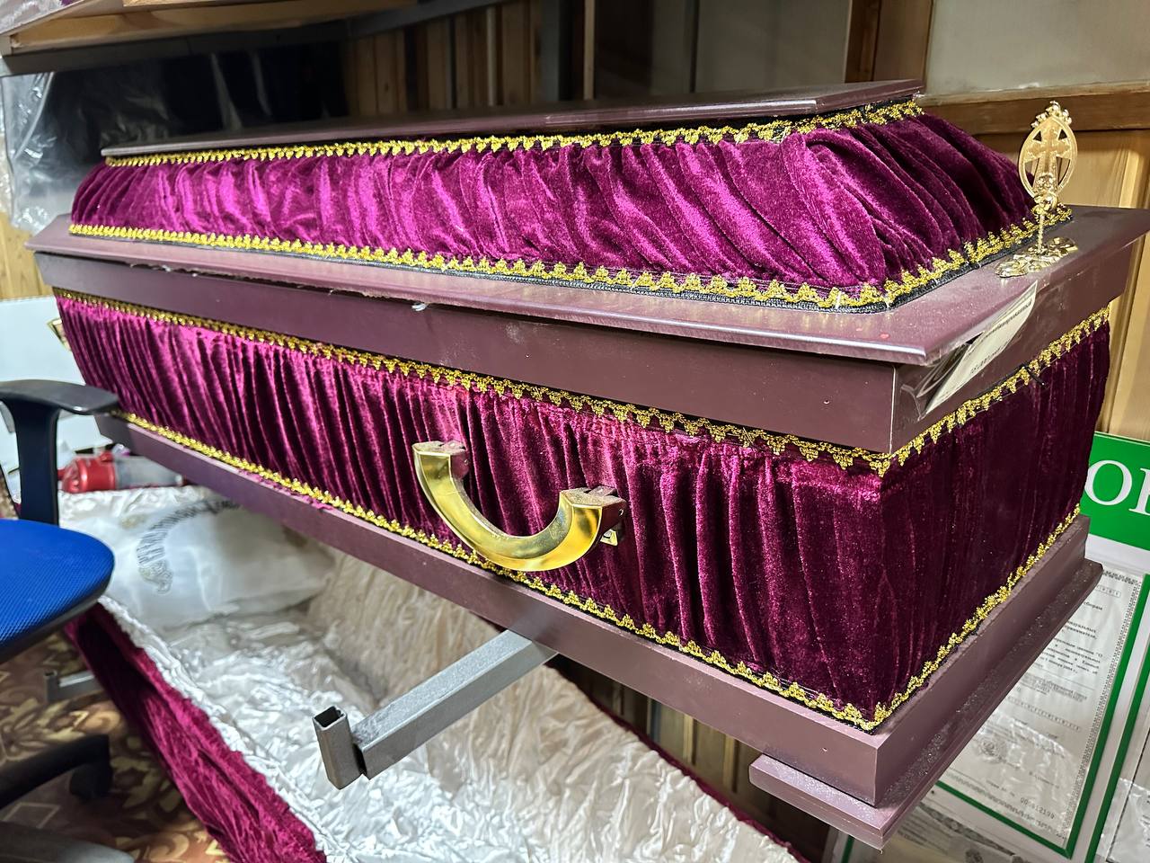 простой гроб для похорон